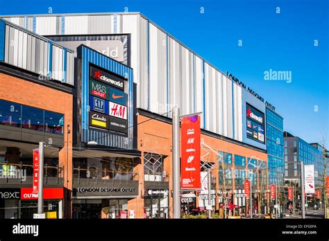 wembley outlet centre shops.